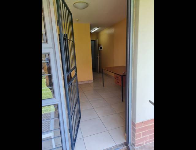 1 BEDROOM PROPERTY TO RENT IN RUIMSIG